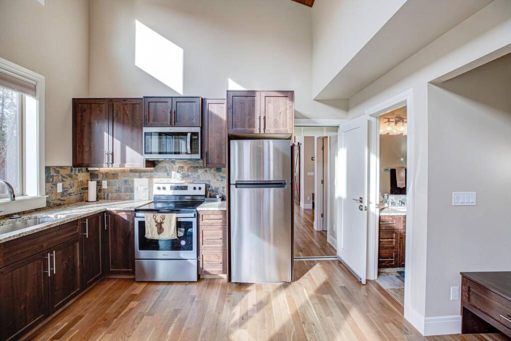 Newly Built Modern Chalet Duplex - 2 Mount Hood Village ภายนอก รูปภาพ