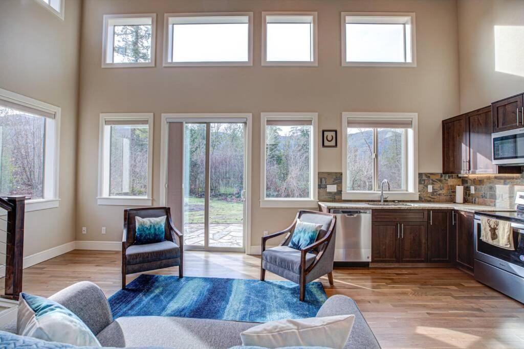 Newly Built Modern Chalet Duplex - 2 Mount Hood Village ภายนอก รูปภาพ
